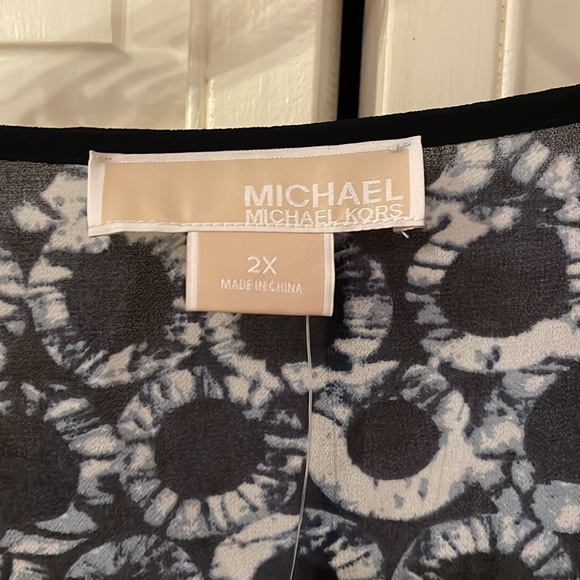 Michael Kors top - Picture 2 of 4
